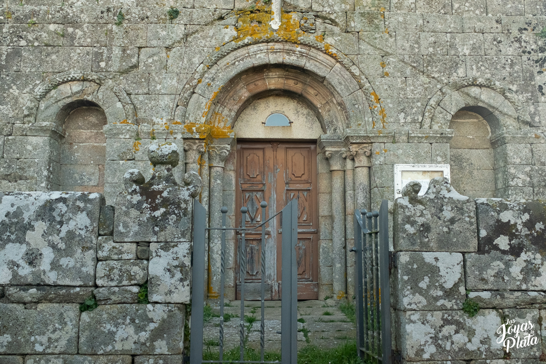Iglesia de San Miguel de Goias en Lalin