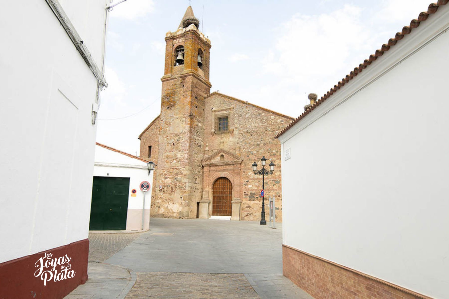 La Iglesia de San Pedro Apostol