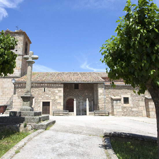La iglesia de San Blas en Oliva de Plasencia