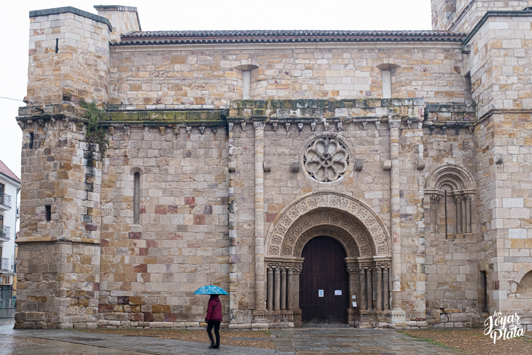 La iglesia de San Juan de Puerta en Zamora