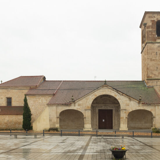 Iglesia de Santa Elena en Calzada de Valdunciel
