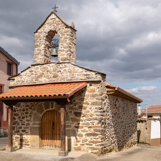 Iglesia de Santa Justa y Rufina en Calzadilla de Tera