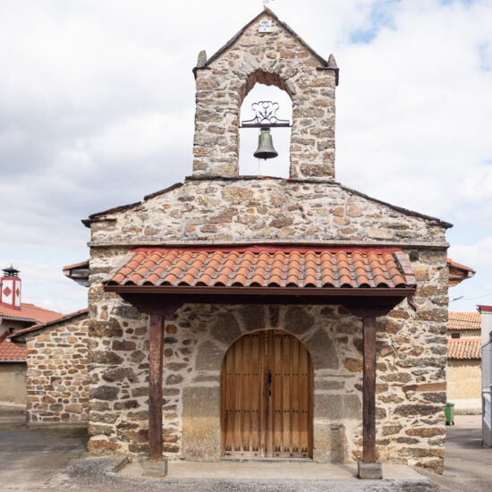 Iglesia de Santa Justa y Rufina en Calzadilla de Tera