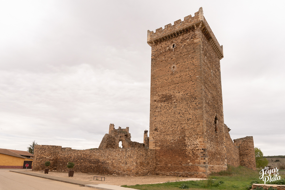 Castillo de Villanueva de Jazmuz
