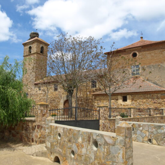 Iglesia de la Magdalena en Villabrazaro