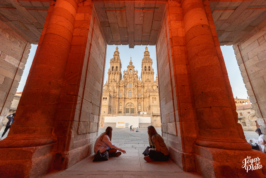 Santiago de Compostela por el camino de la plata